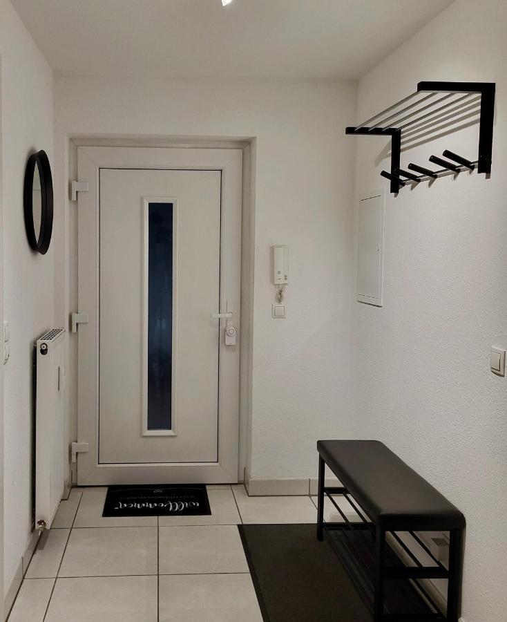 Schoene Und Ruhige Wohnung Direkt An Der Mosel Koblenz  Eksteriør billede
