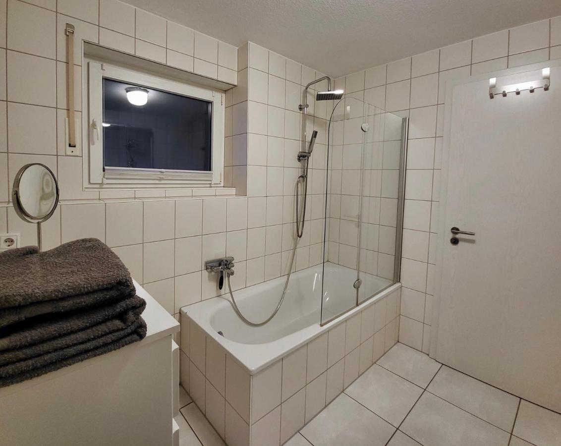 Schoene Und Ruhige Wohnung Direkt An Der Mosel Koblenz  Eksteriør billede